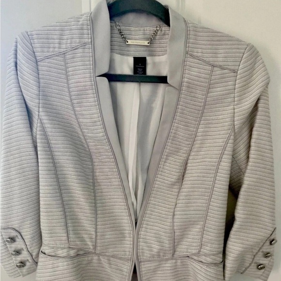 White House Black Market Light Gray Blazer - Picture 5 of 5